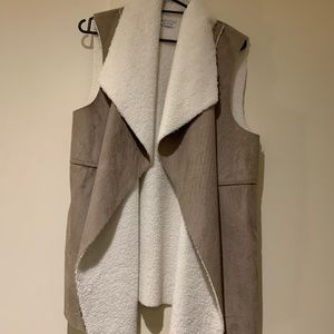 Fur vest